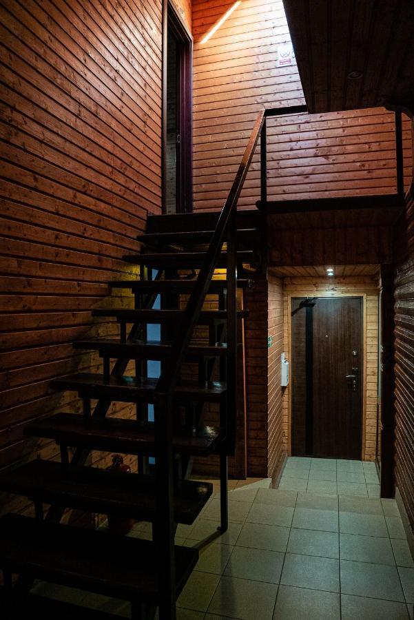 ホテルCasa Gorjeneasca Târgu Jiu エクステリア 写真